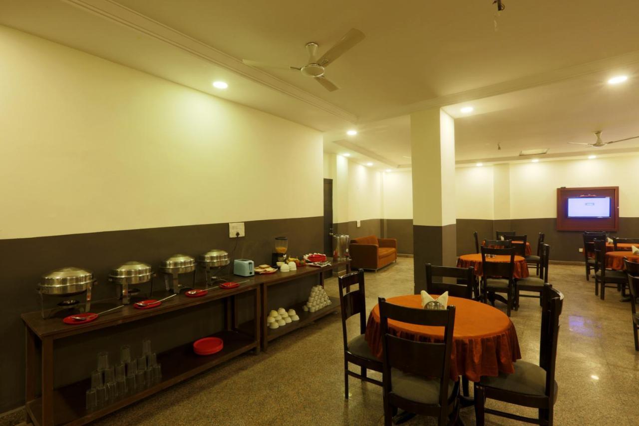 Hotel Airport Star New Delhi Luaran gambar